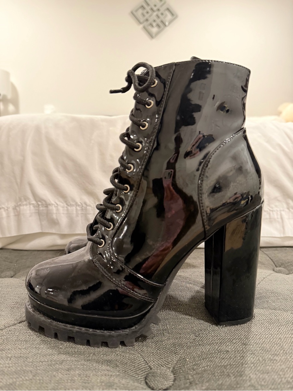 Lace-Up Patent Platform Ankle Boots - Black